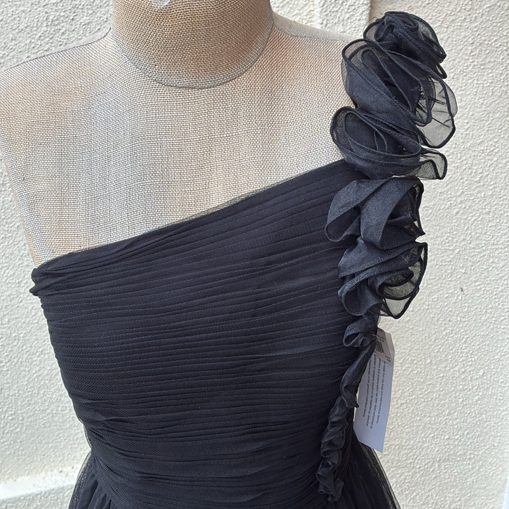 NWT Aidan Mattox stunning black one shoulder short dress with lovely mesh - Picture 3 of 16